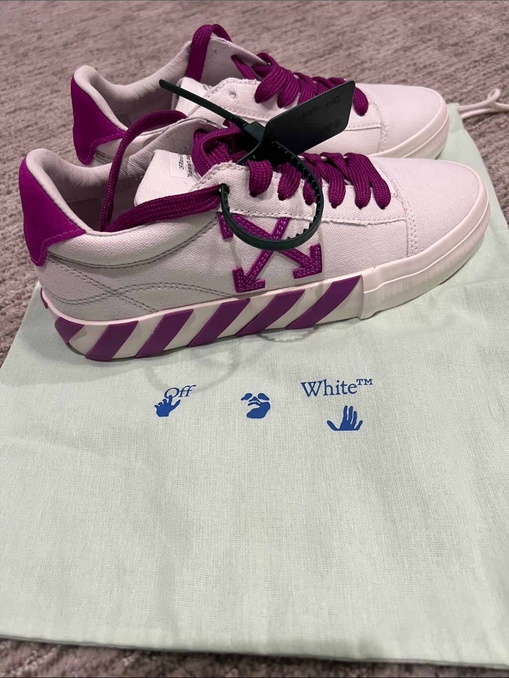 Off-White C/O Virgil Abloh White & Purple Low-Top Canvas Sneakers